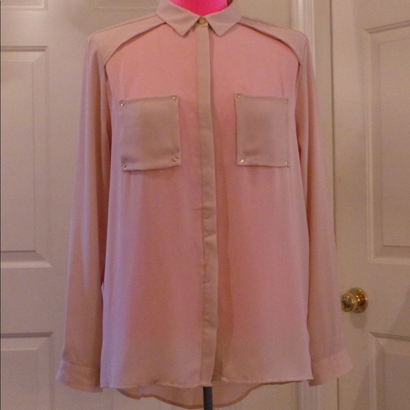 New H&M light pink shirt w/faux pockets - Picture 3 of 9